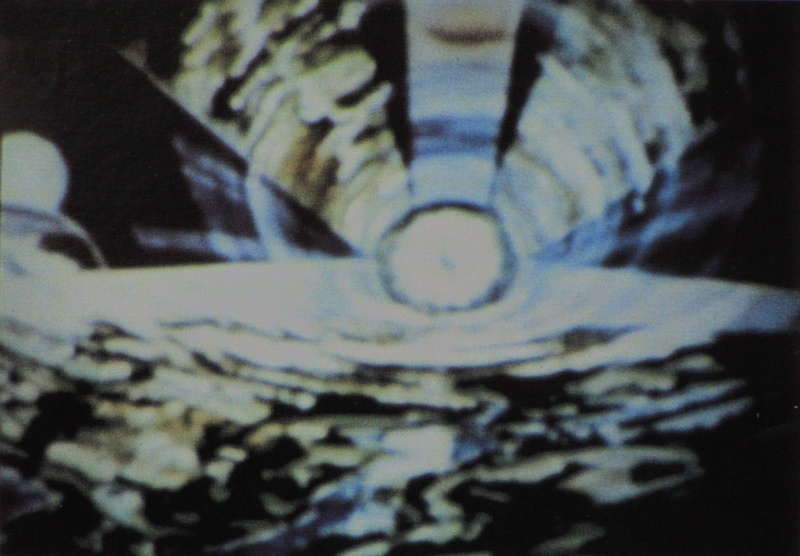 Ficheiro:Universe barrier.jpg