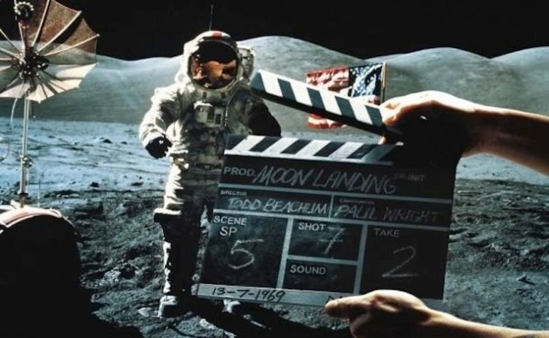 Ficheiro:Apollo 11.jpg